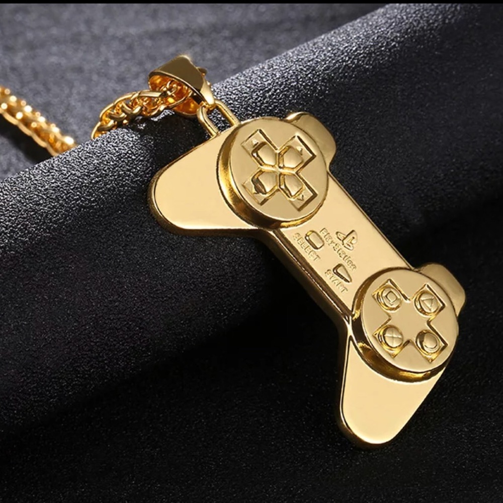Remote Gaming Long Necklace New